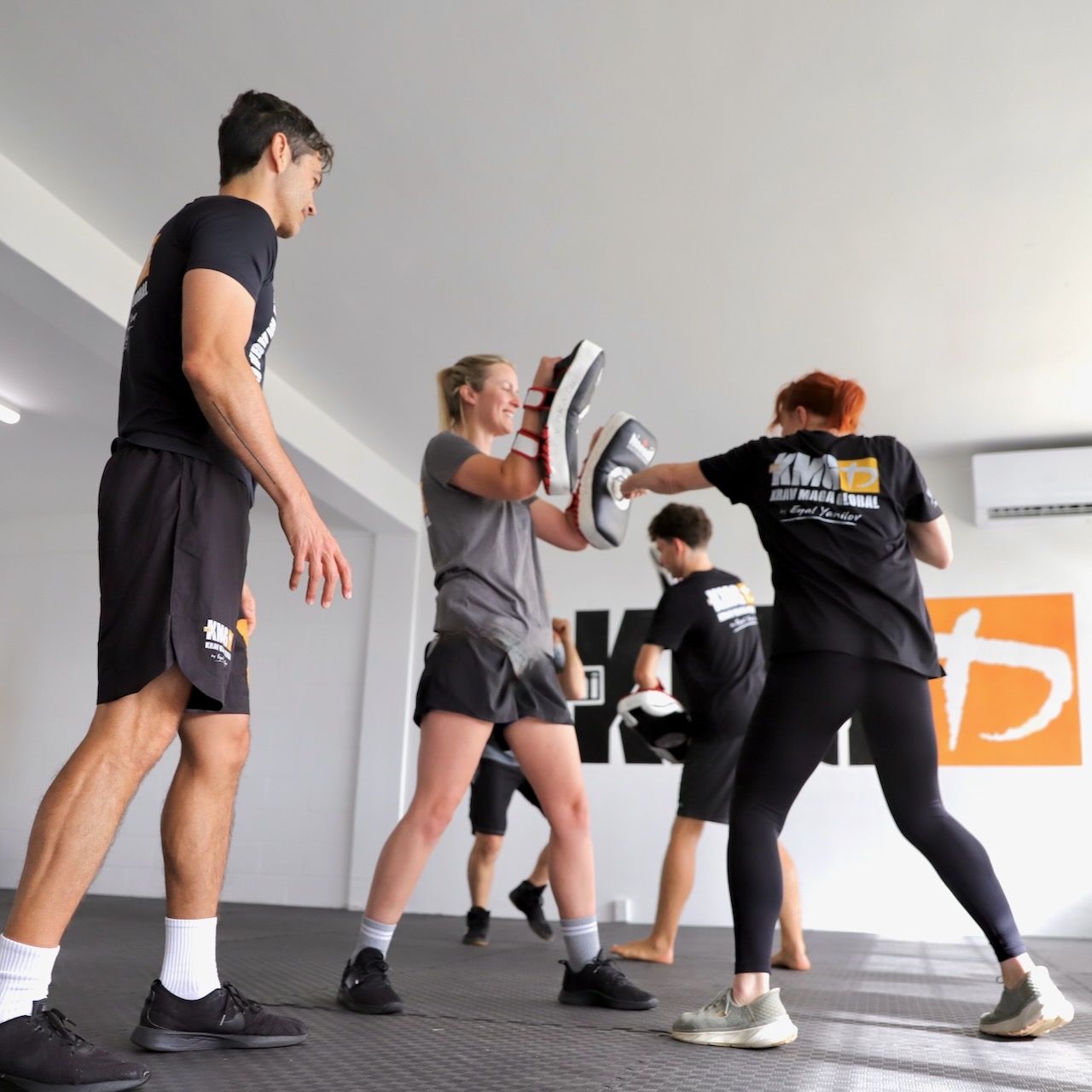 Beginner Krav Maga class in Auckland learning self defence techniques