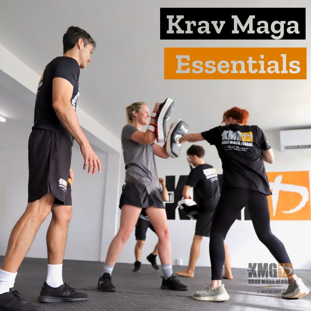 KMG instructor teaching an Essentials class